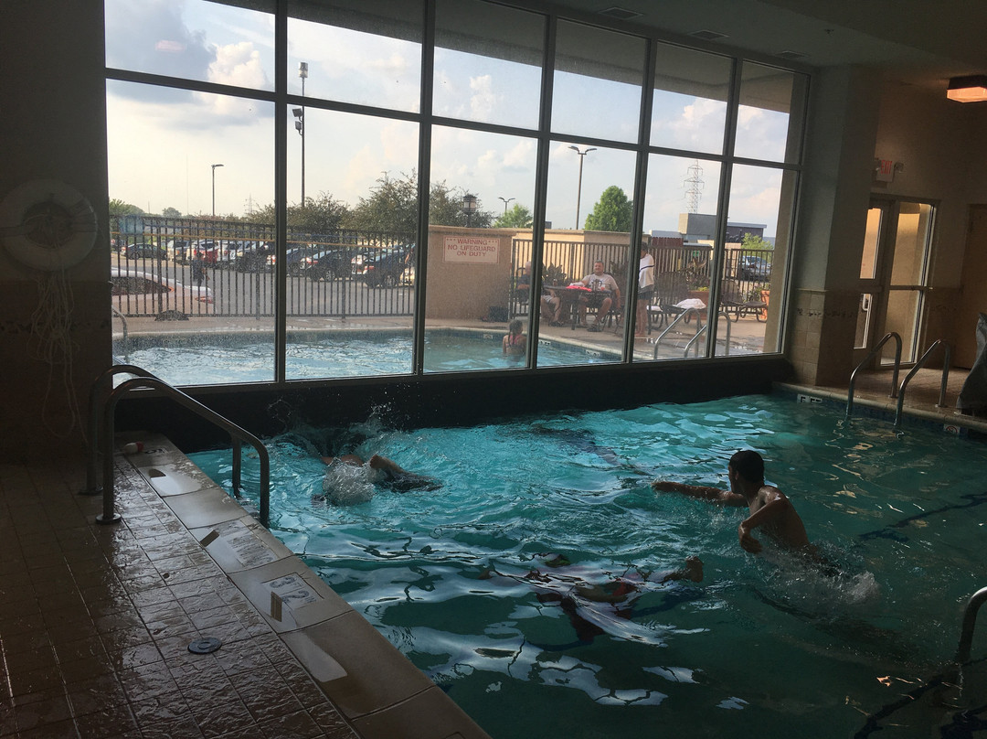 Drury Inn & Suites St. Louis Arnold主图