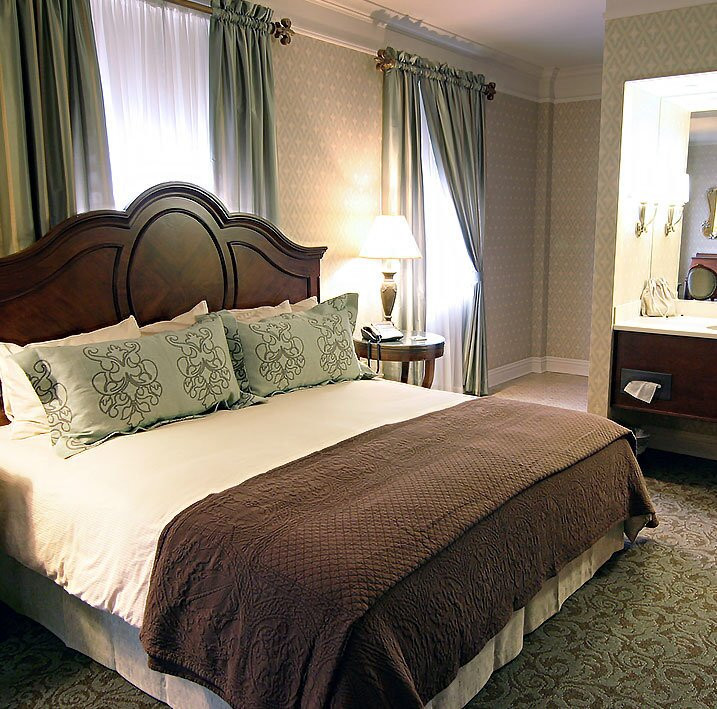 Charley Creek Inn主图