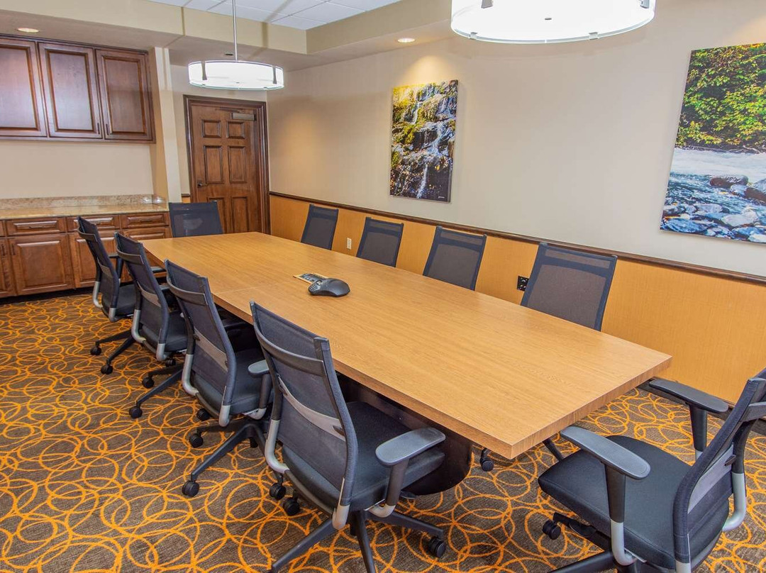 La Quinta Inn & Suites By Wyndham Bentonville主图