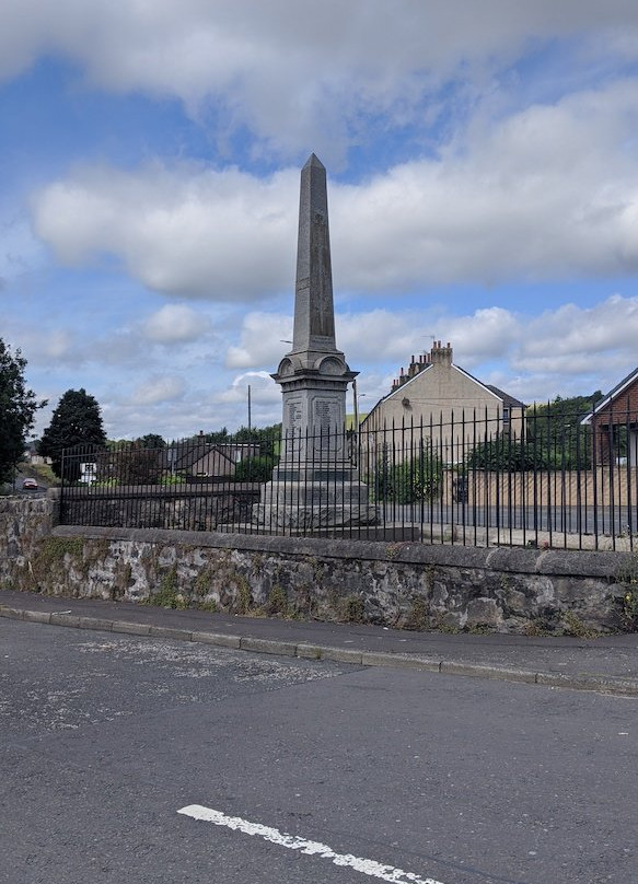 Longcroft War Memorial-Longcroft必去景点