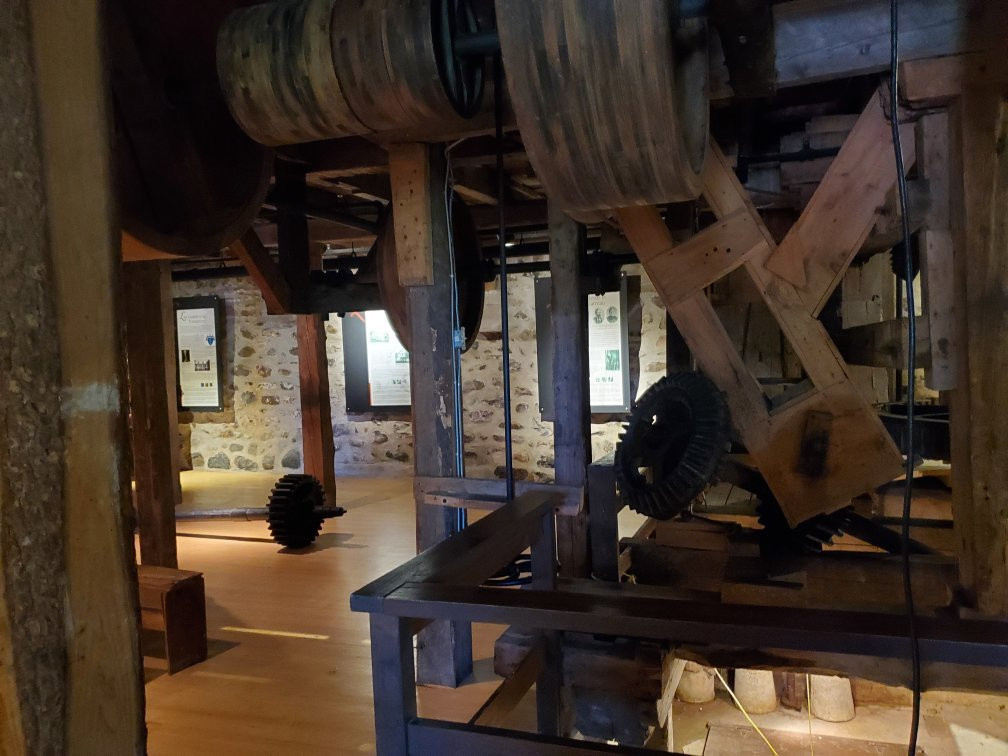 Moulin Seigneurial de Pointe-du-Lac-三河市必去景点