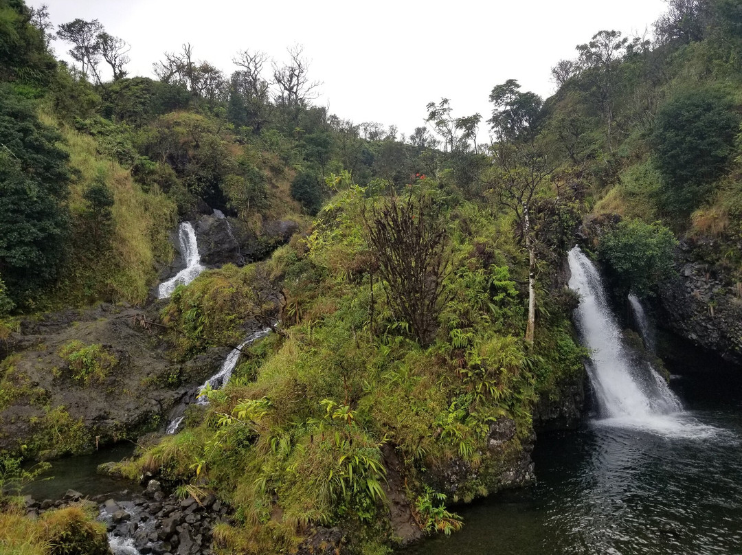 Hanawi Falls景点图片
