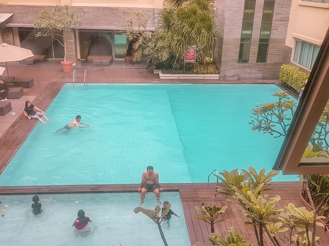 阿斯顿特洛皮卡纳广场酒店主图