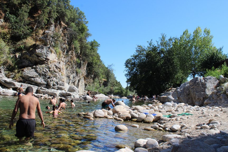 Charco el Negro景点图片