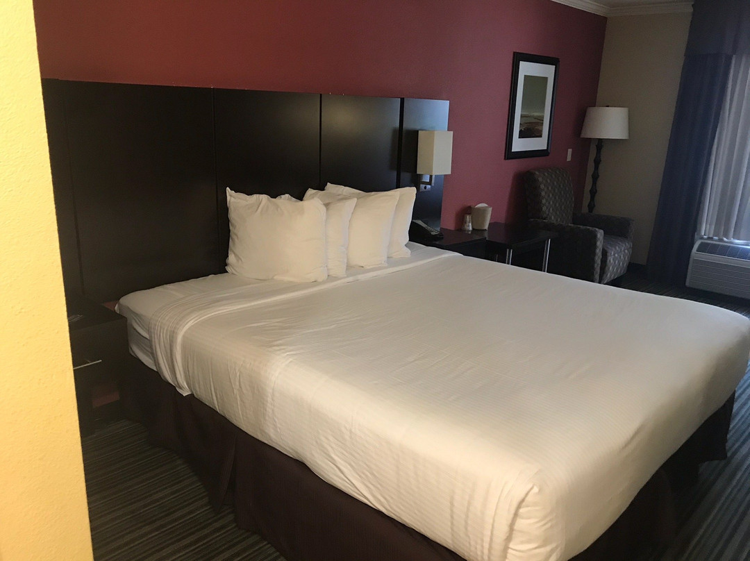 Best Western Brentwood Inn主图