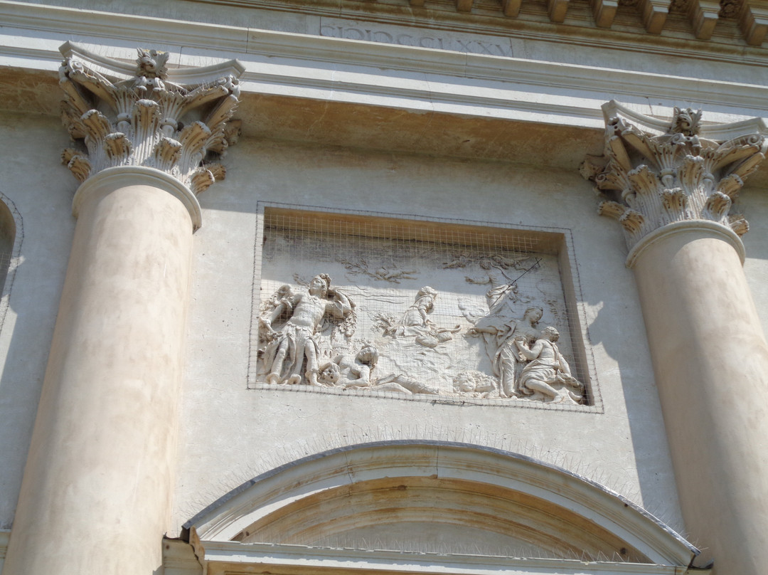 Oratorio Porto - Chiesa di  B.V. di Monte Berico In Dueville景点图片