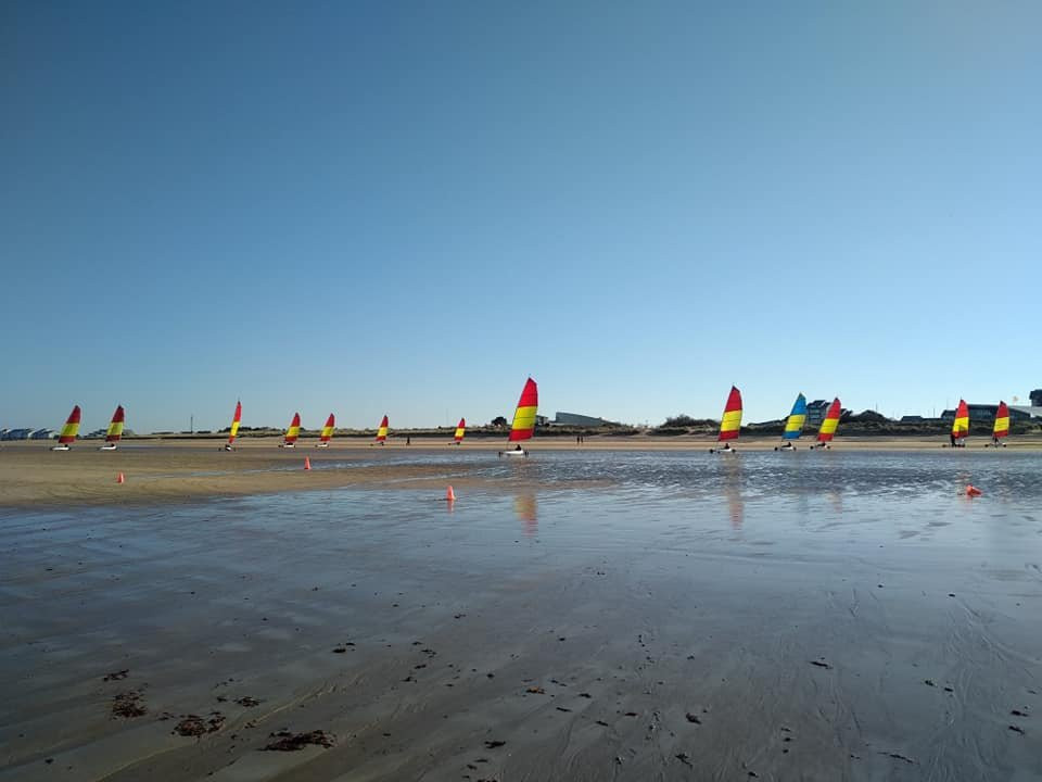 Ecole de Voile Courseulles-Sur-Mer-Courseulles-sur-Mer必去景点