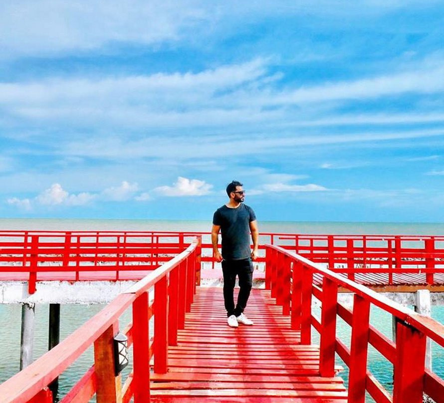 Wooden Red Bridge-龙仔厝必去景点