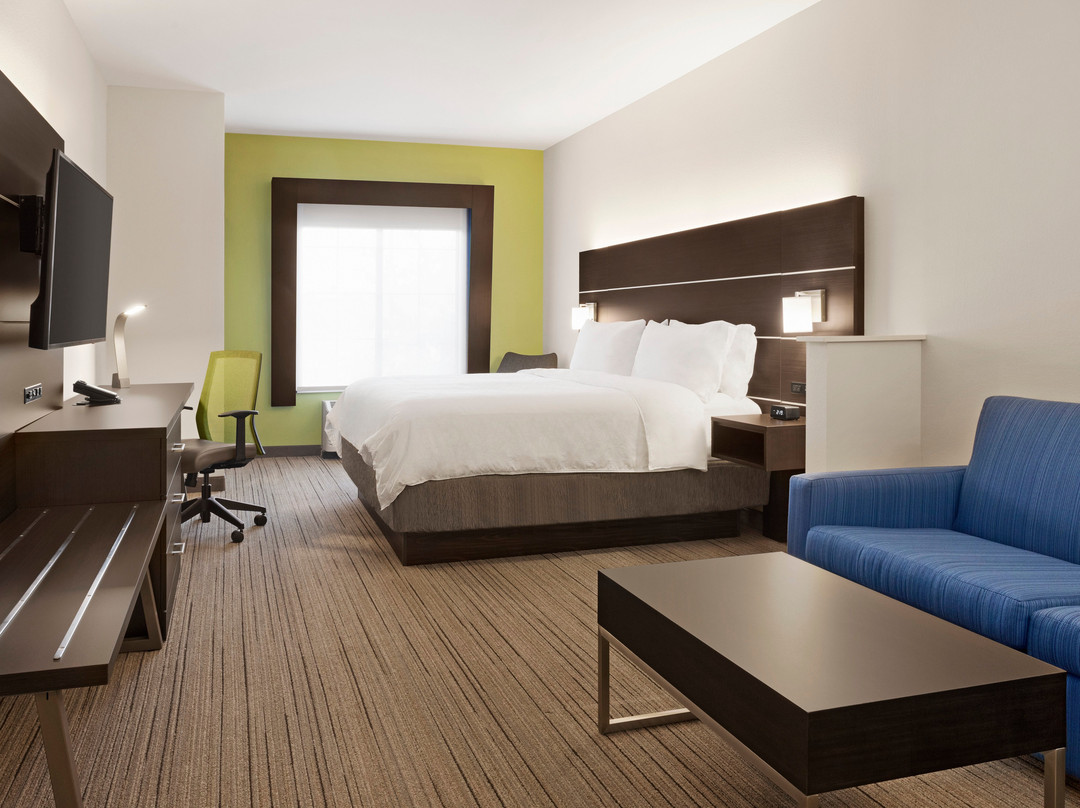 杜兰特快捷假日&套房酒店主图