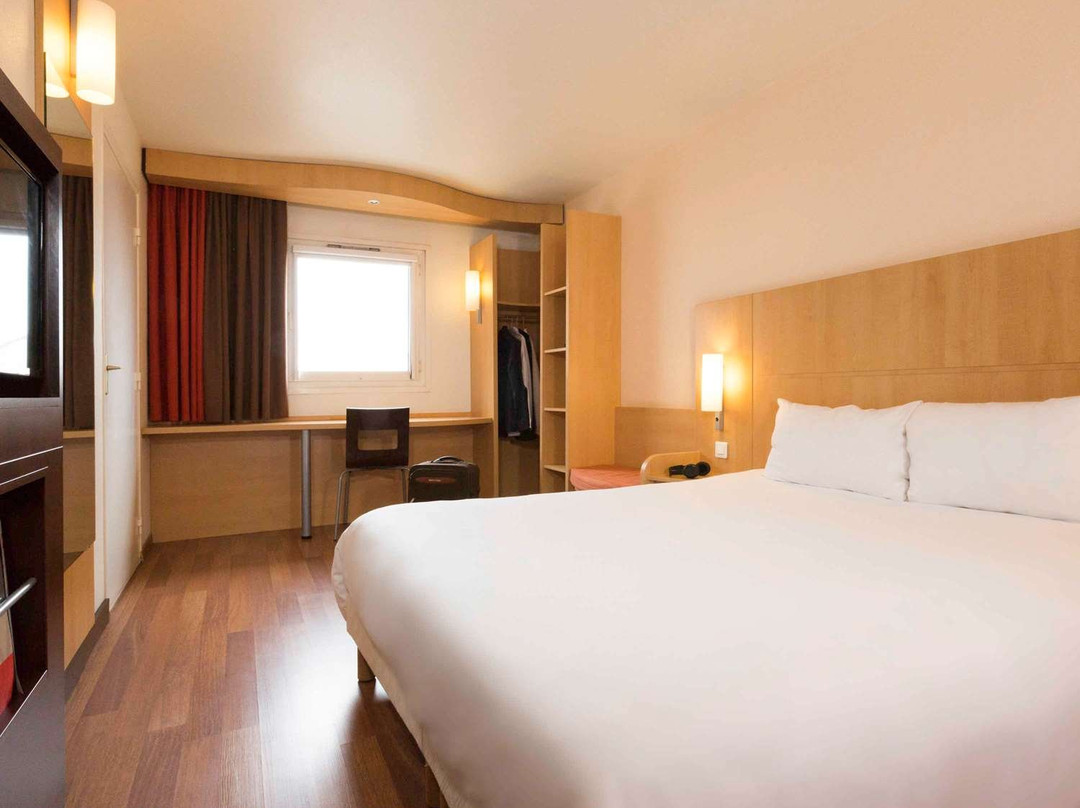 ibis Lille Lomme Centre主图
