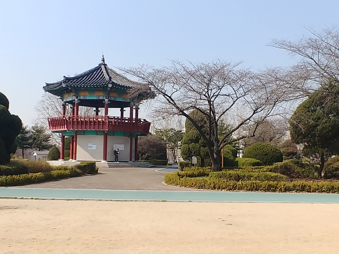 Huimangdae Park-城南市必去景点
