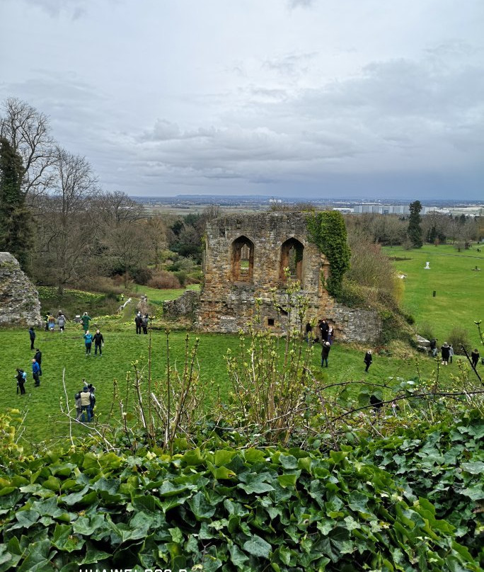 Hawarden Castle景点图片
