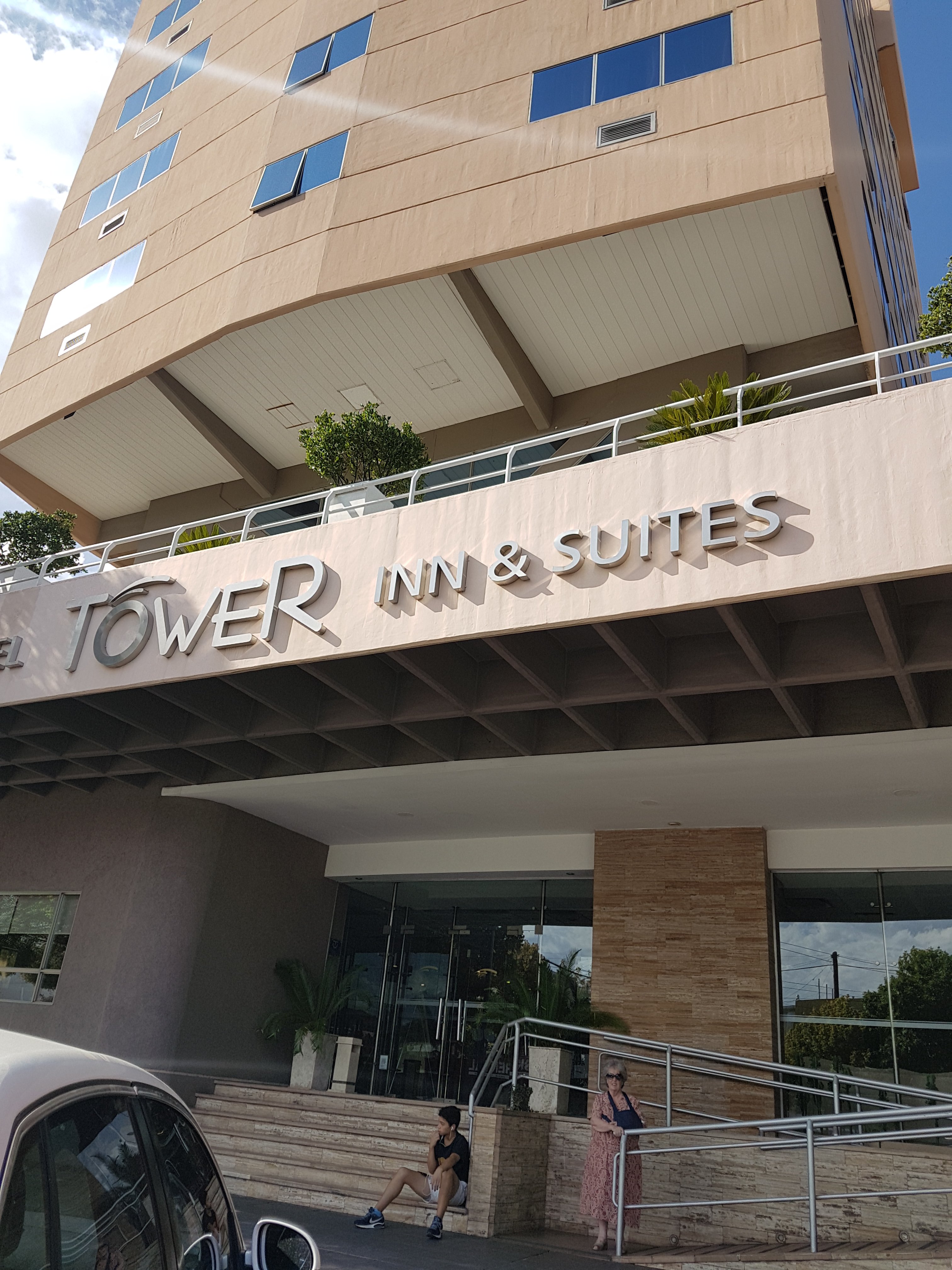 Hotel Tower Inn & Suites-浴室