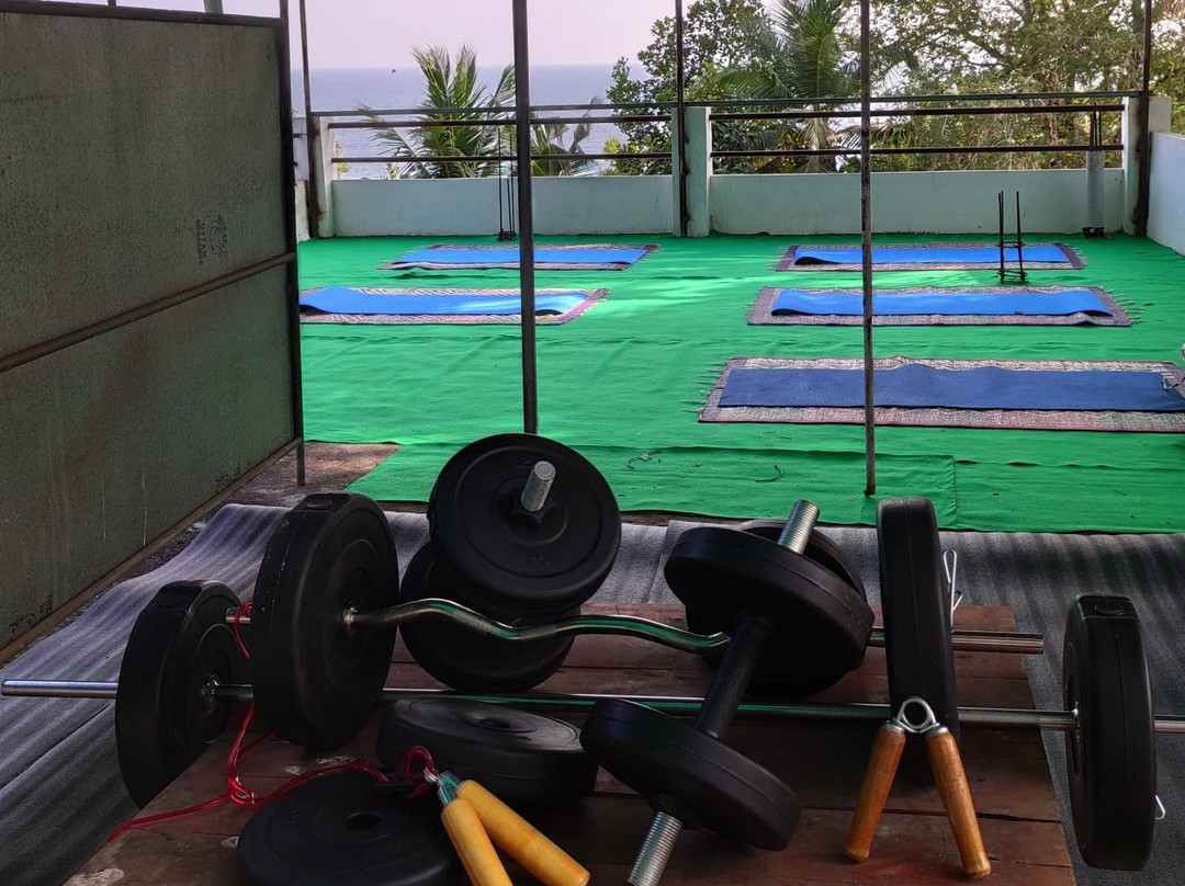 Pebble Coast Beach Resort主图