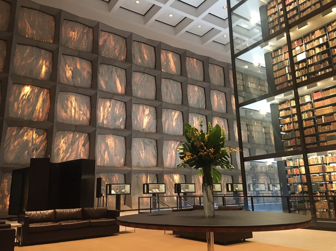 耶鲁大学贝尼克珍本与手稿图书馆-纽黑文必去景点