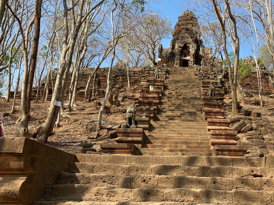 Prasat Banan in Battambang-马德望必去景点