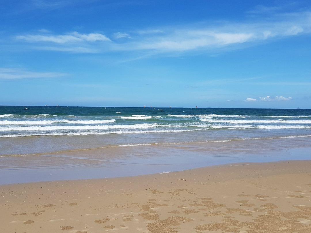 Muara Beach景点图片