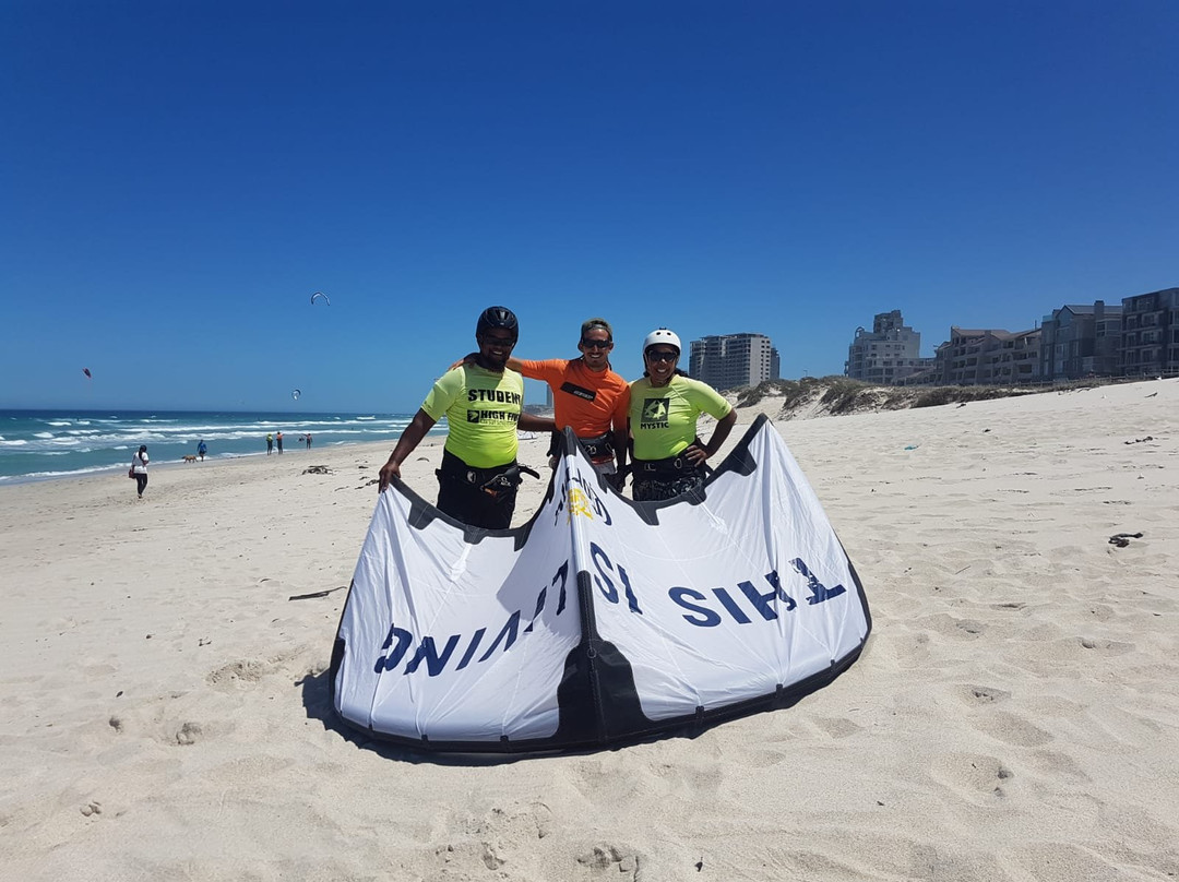 High Five-Bloubergstrand必去景点