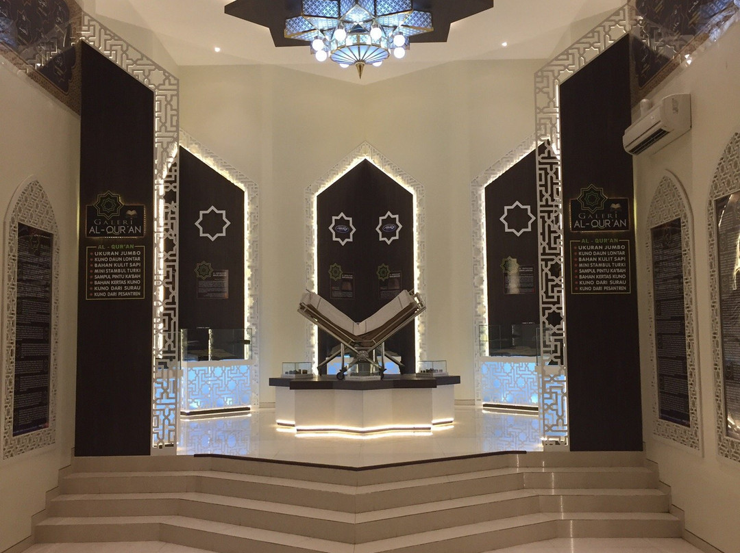 Hotel Kenari Asri主图