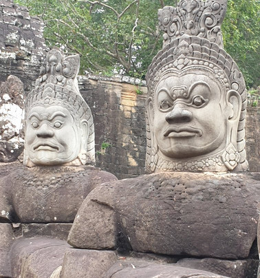 暹粒河畔酒店主图