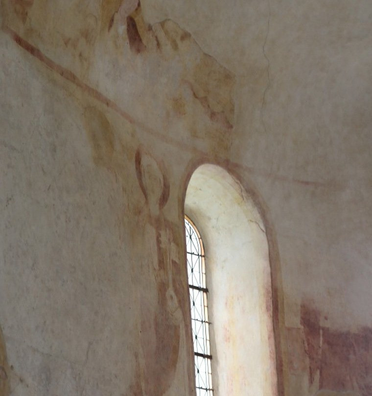 L'église Saint Hippolyte-Combertault必去景点