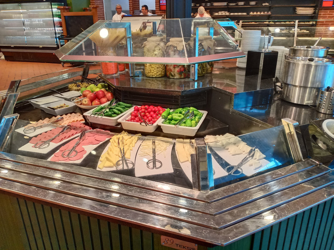 Tav Airport Hotel Izmir主图