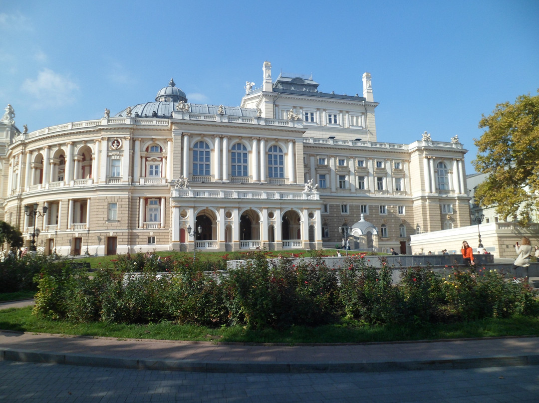Teatralnaya Square-敖德萨必去景点