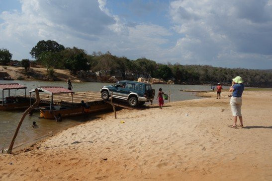 Manambolo River景点图片