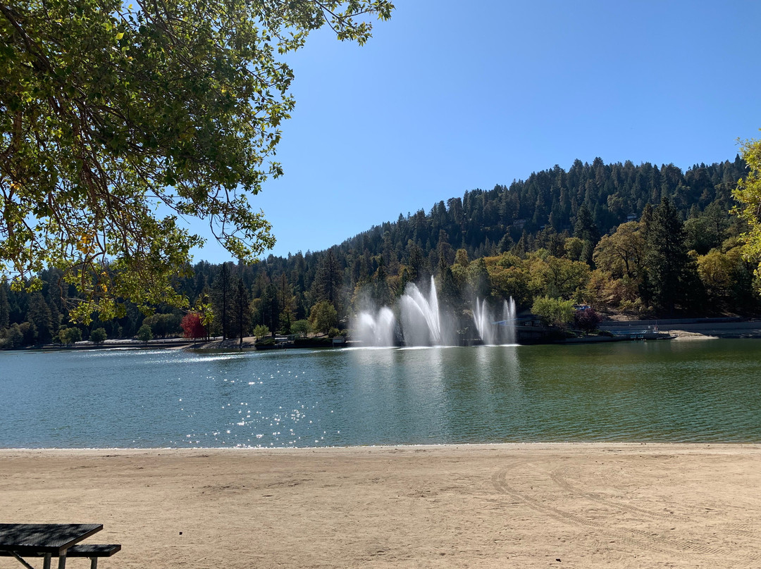 The North Shore Inn主图