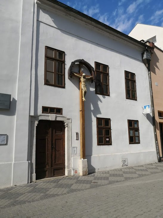 Kaplnka sv. Anny-Komarno必去景点