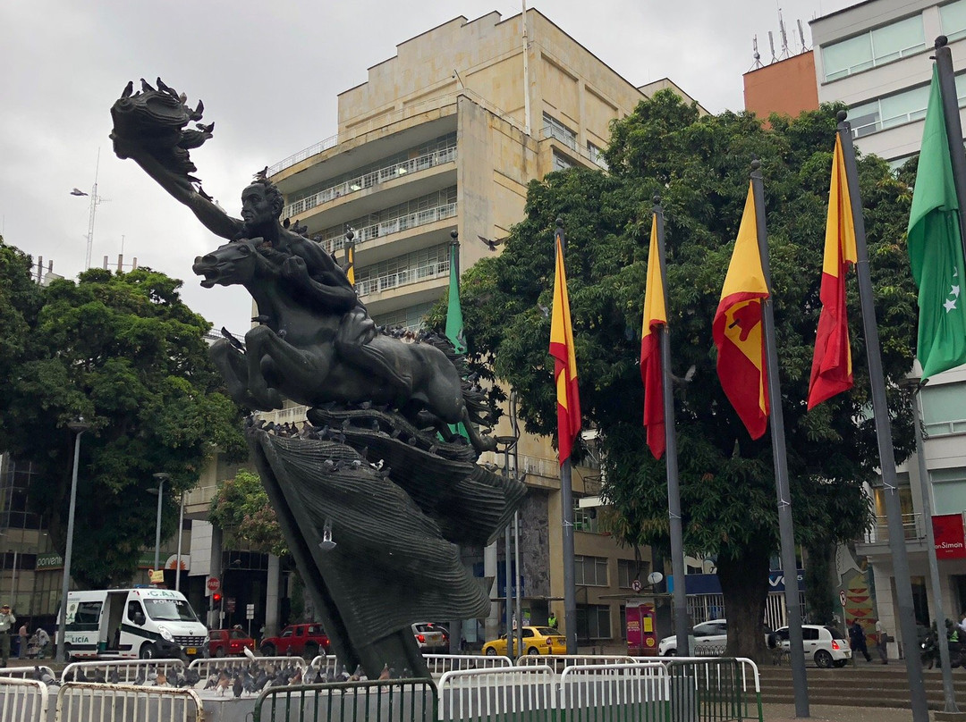 Plaza de Bolivar-佩雷拉必去景点