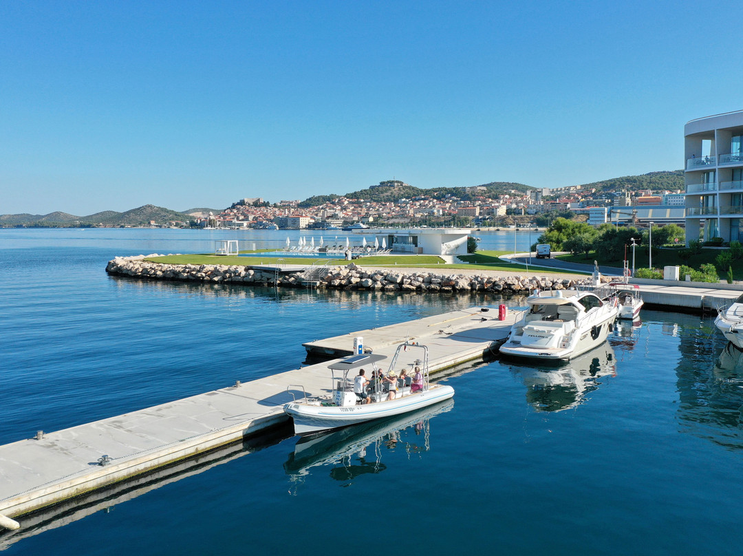 Archipelago Tours-希贝尼克必去景点