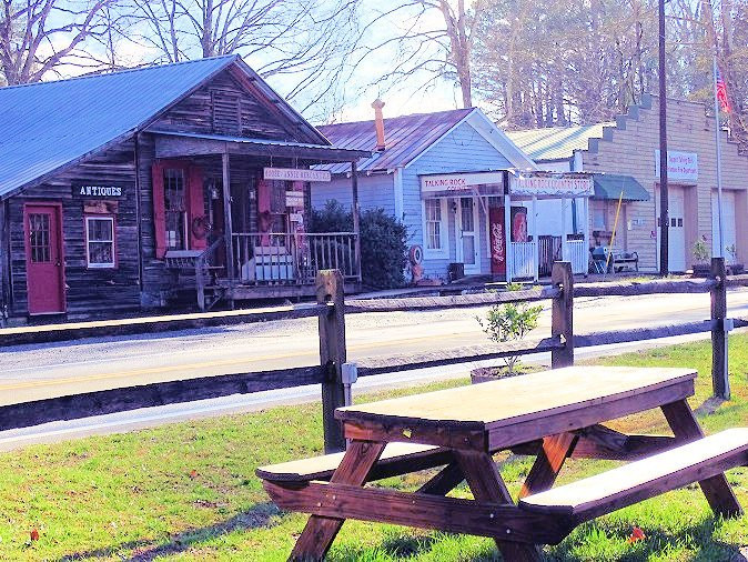 Talking Rock Town Park-Talking Rock必去景点