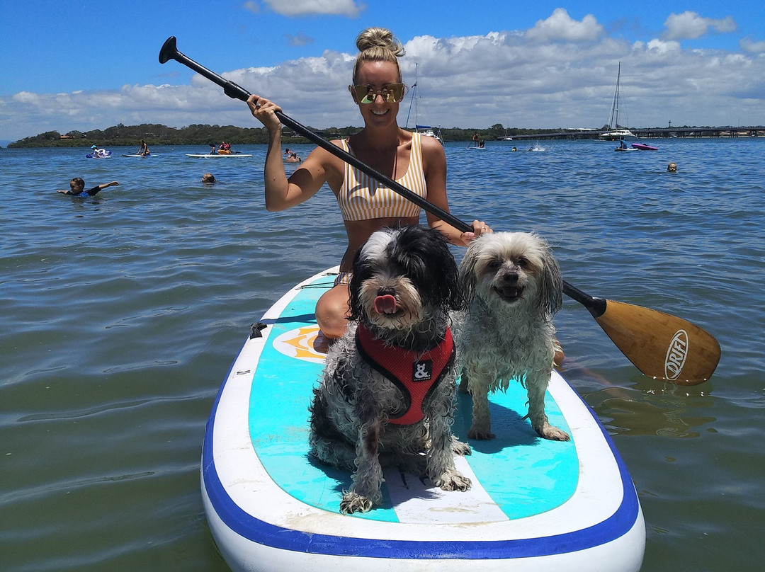 Bribie Island Hire Hut & Tours景点图片