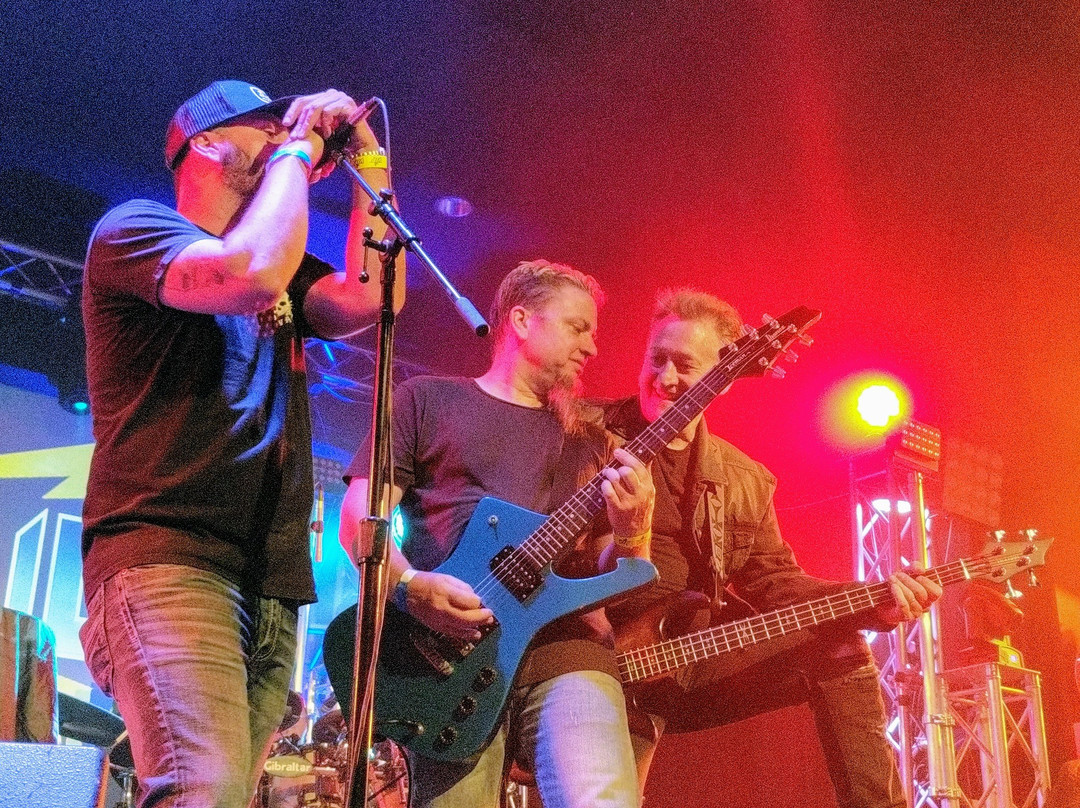 Village Sports Bar-Big Bear City必去景点