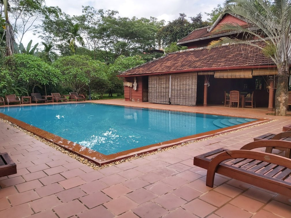 陆地洛格斯洛奇酒店主图