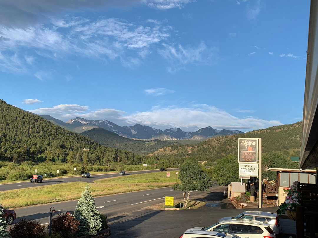 Alpine Trail Ridge Inn主图