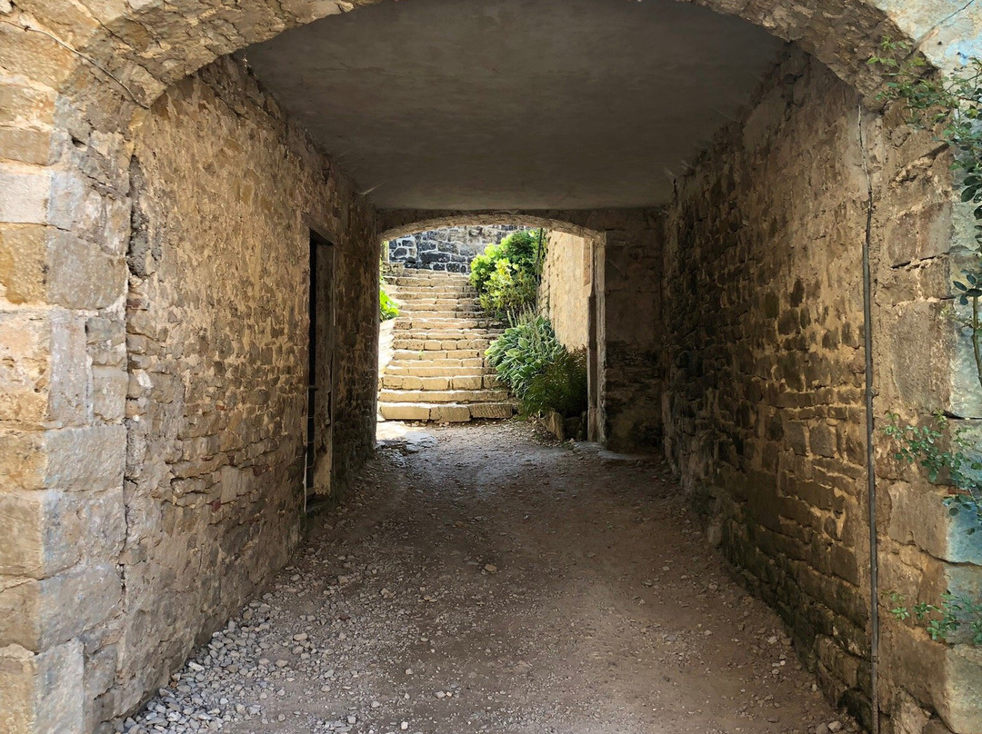 Abbaye Imperiale de Baume-les-Messieurs景点图片