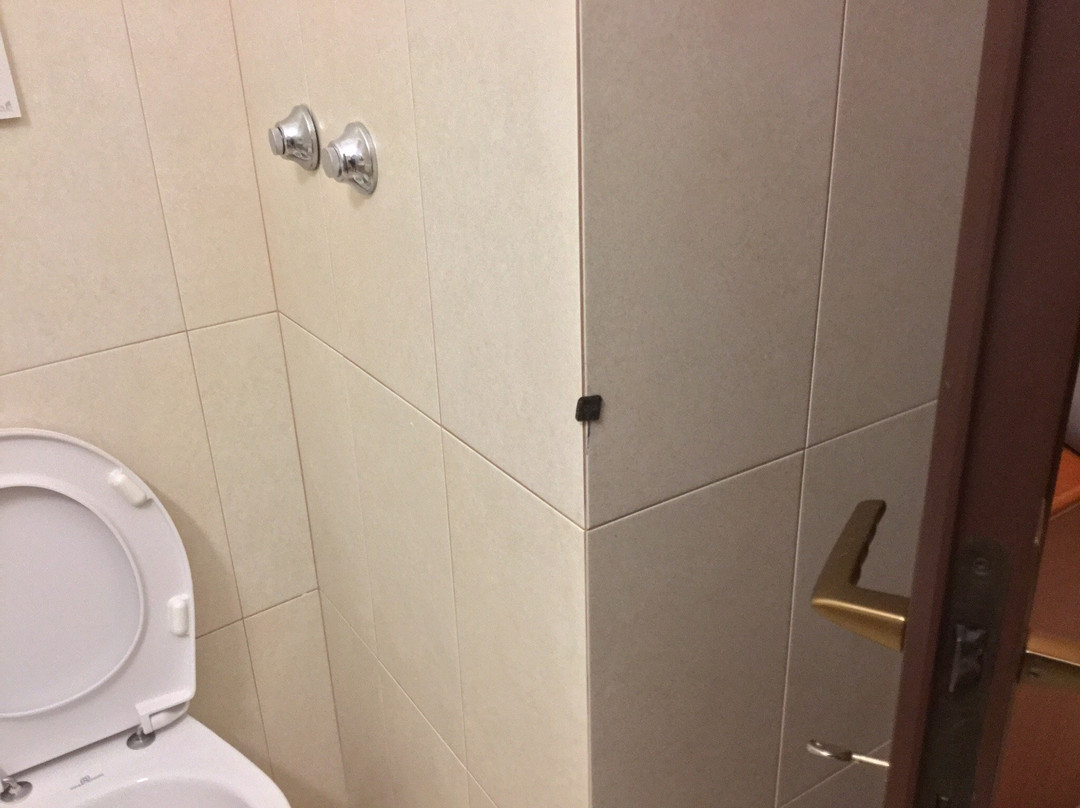阿尔伯格舞台酒店主图