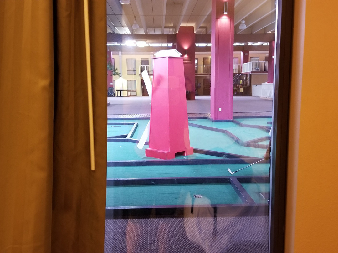 里奇菲尔德戴斯套房酒店主图