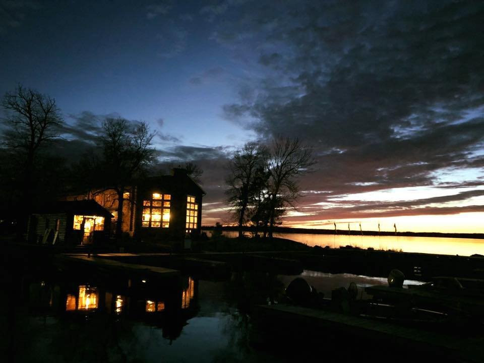 Sandy Point Lodge