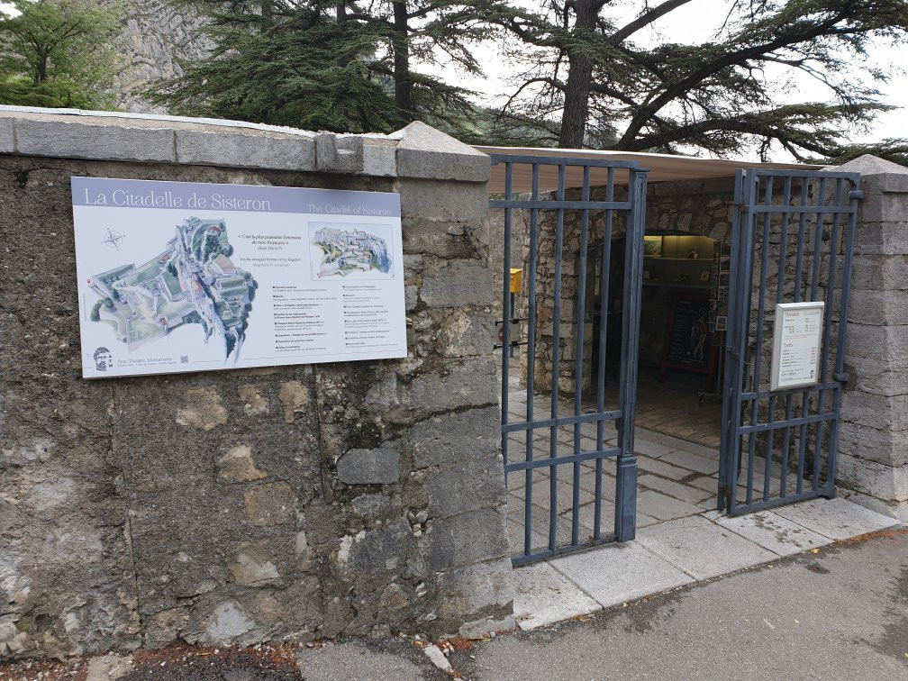 La Citadelle de Sisteron景点图片