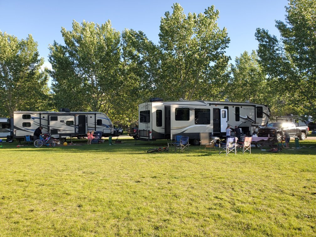 HooDoo RV Resort & Campground