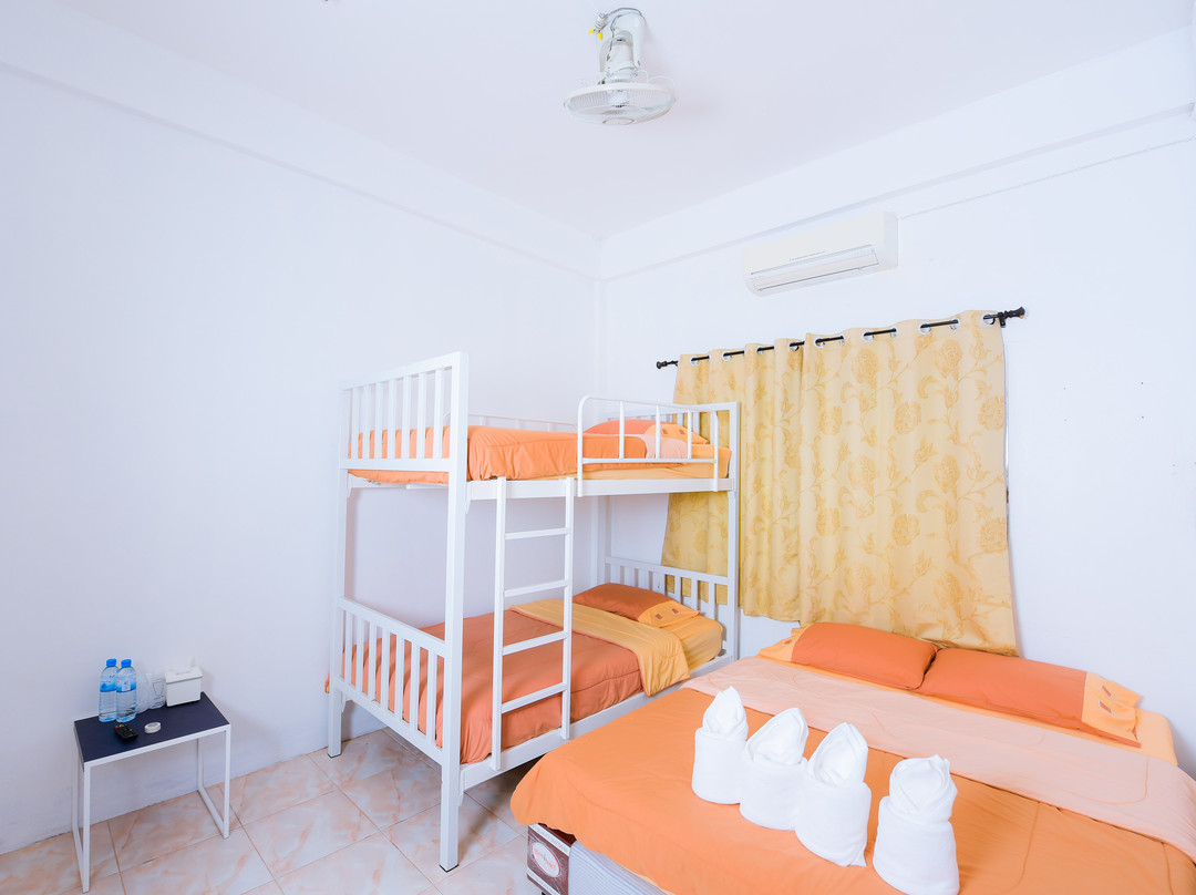 Nadpob Mansion主图