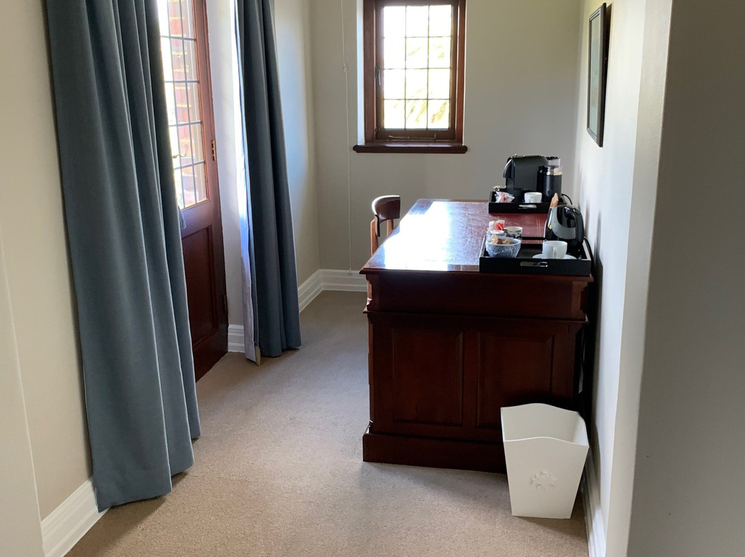 Old Mutual House主图