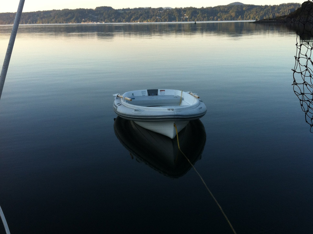 Sailing the Saanich Inlet景点图片