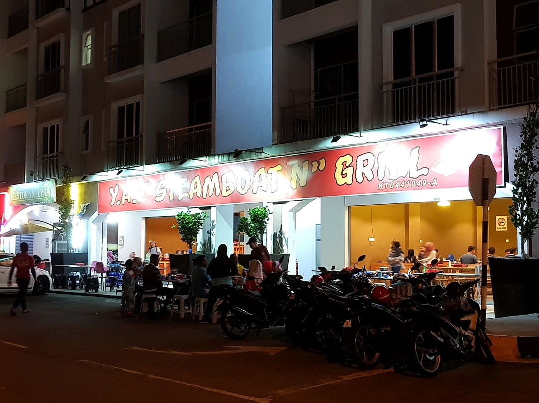 Y.A.Z Steamboat N'' Grill