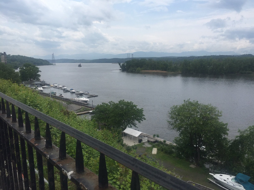 Henry Hudson Riverfront Park-Hudson必去景点