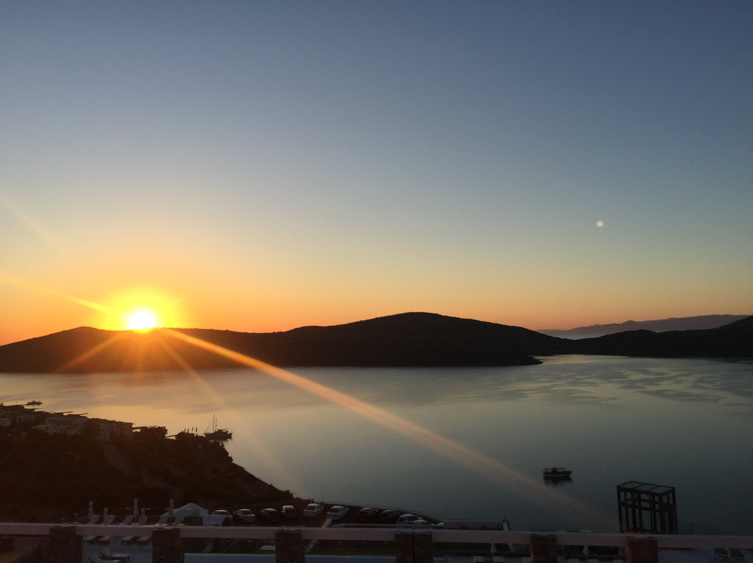 Royal Marmin Bay Boutique & Art Hotel主图