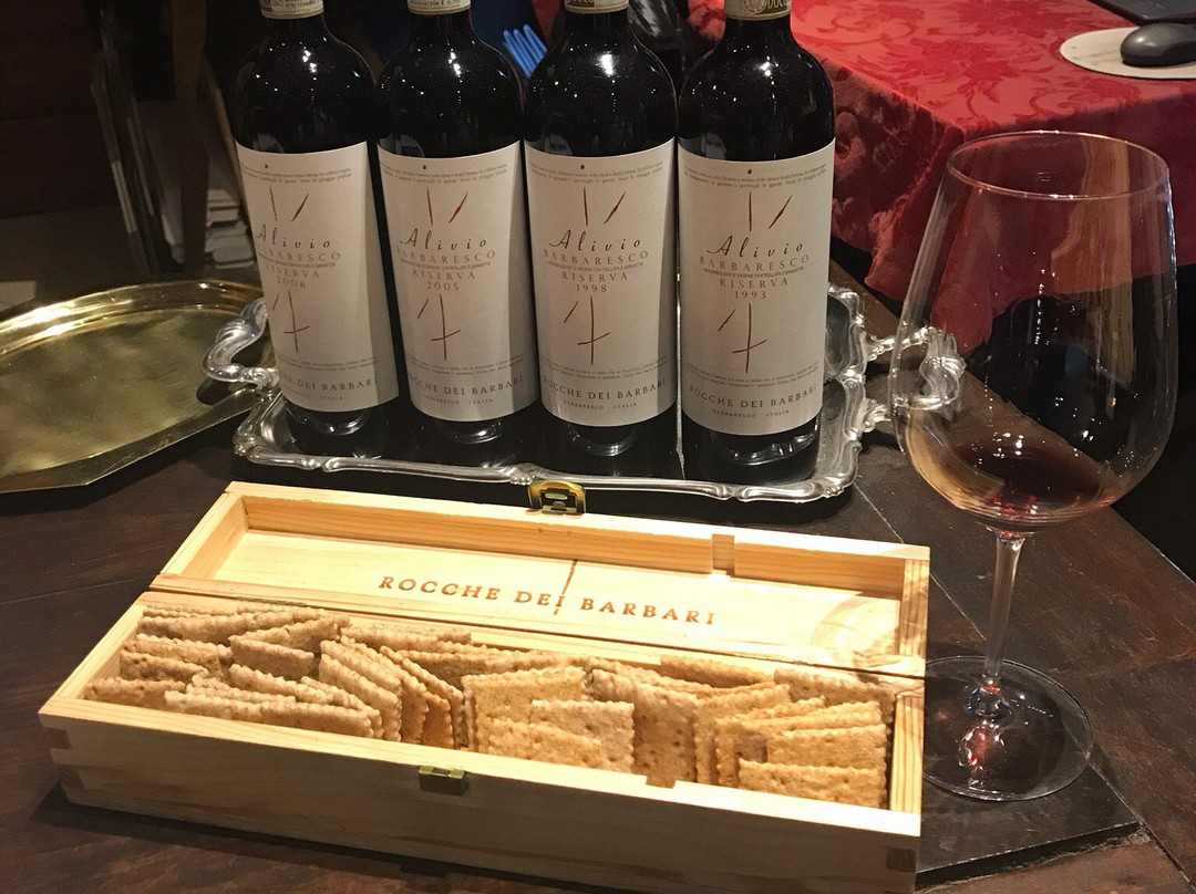 Rocche Dei Barbari-巴尔巴雷斯科必去景点